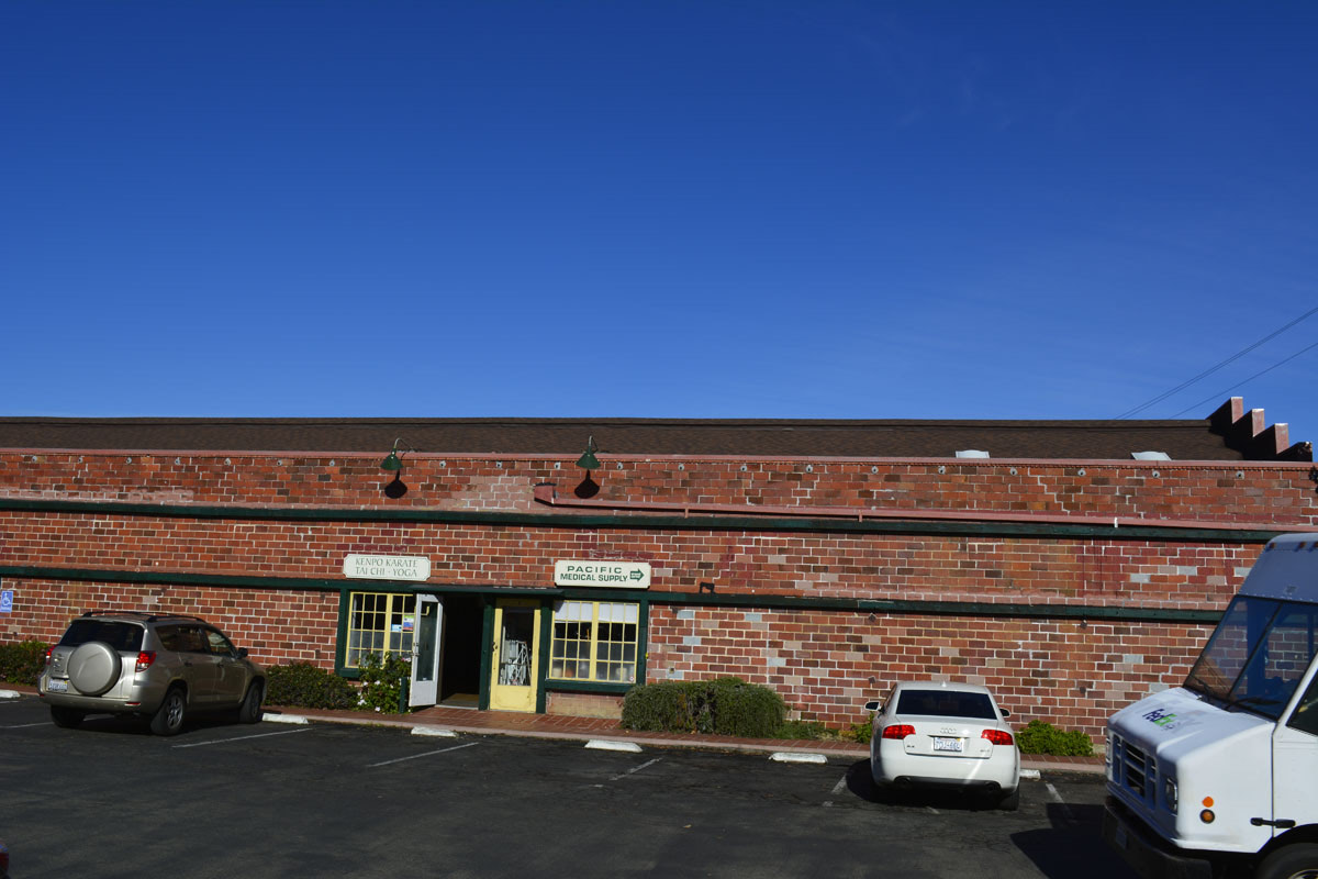 Commercial plaza roofing