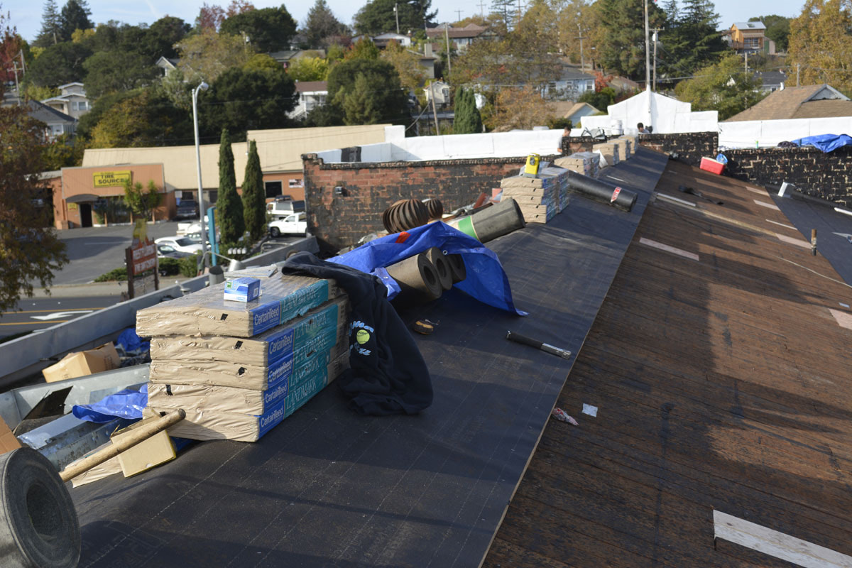 Flat roof tear-off